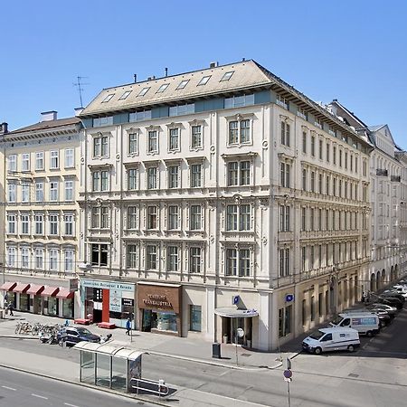 Living Hotel An Der Oper Vienna Exterior photo