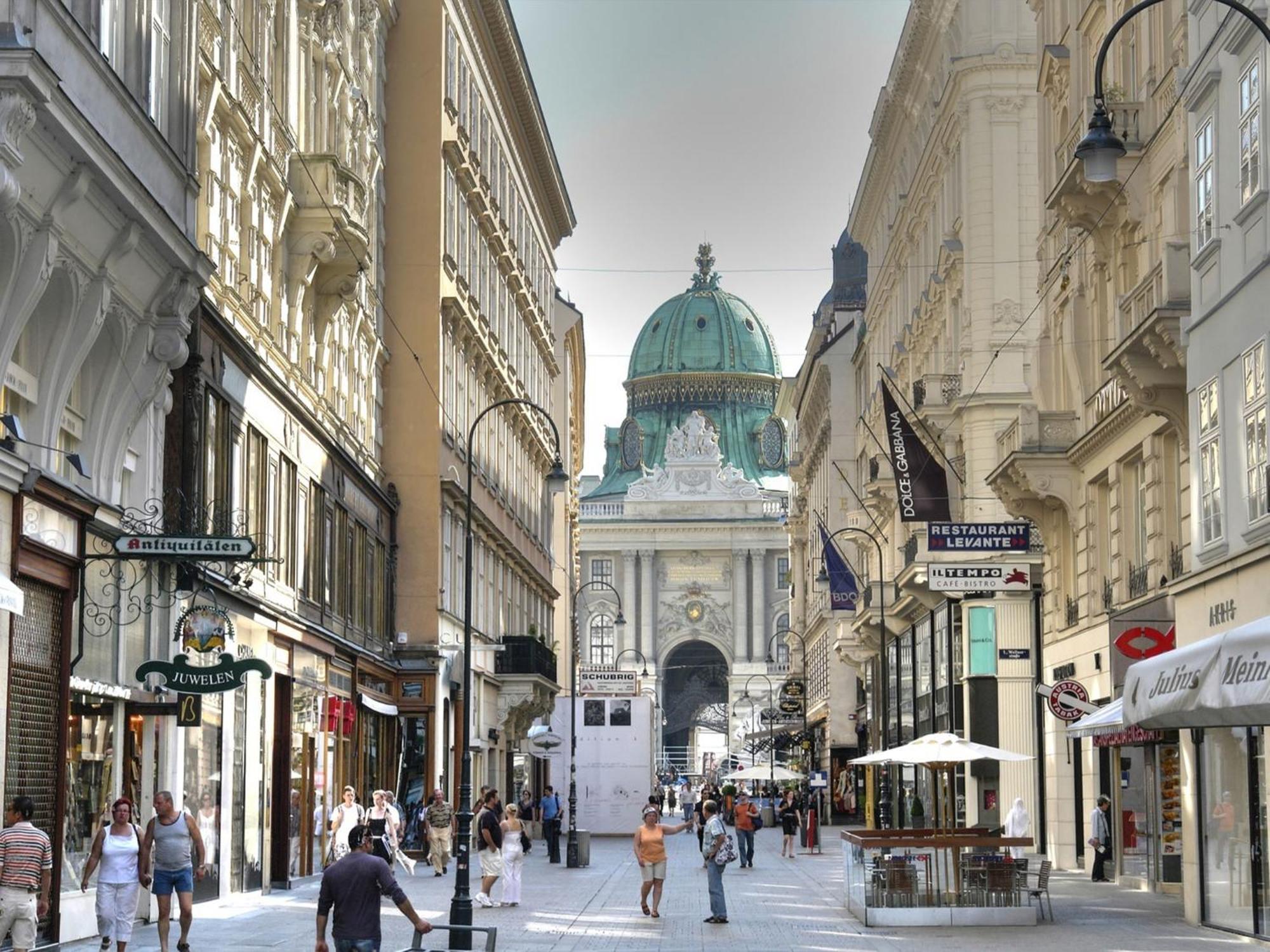Living Hotel An Der Oper Vienna Exterior photo