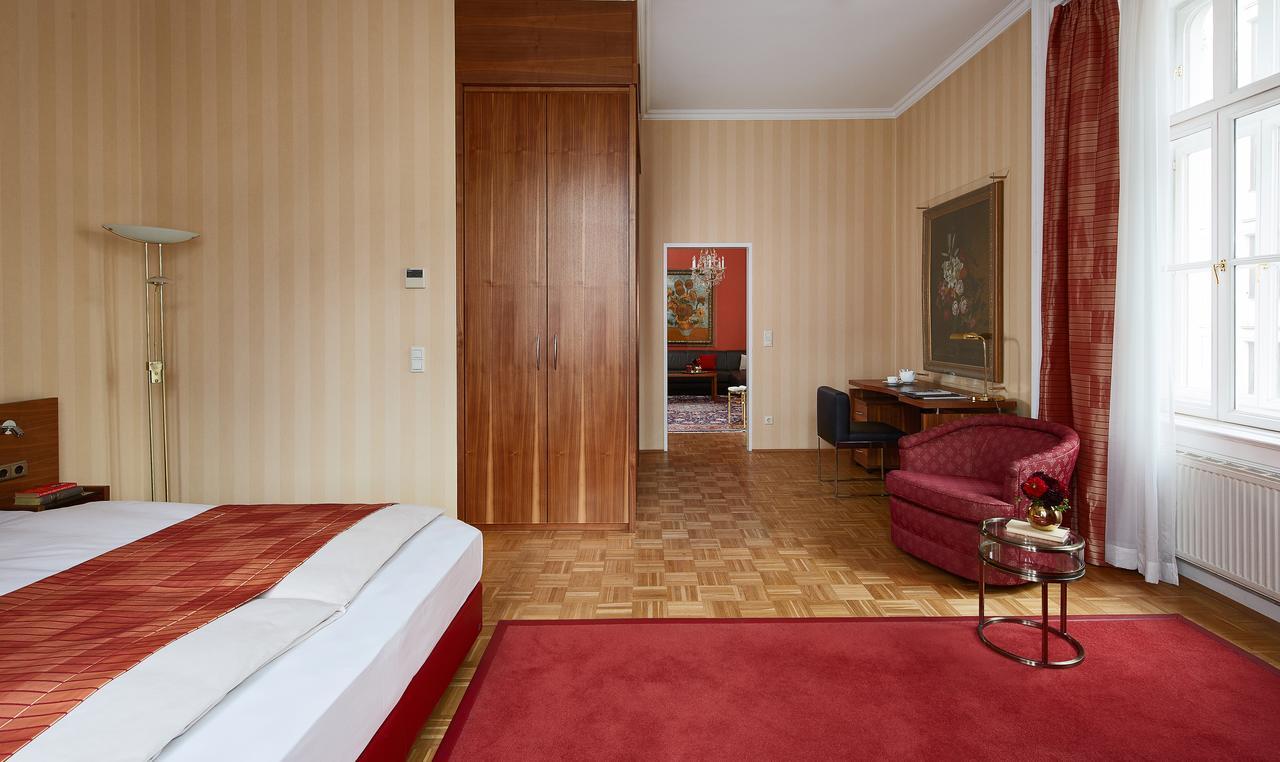 Living Hotel An Der Oper Vienna Exterior photo