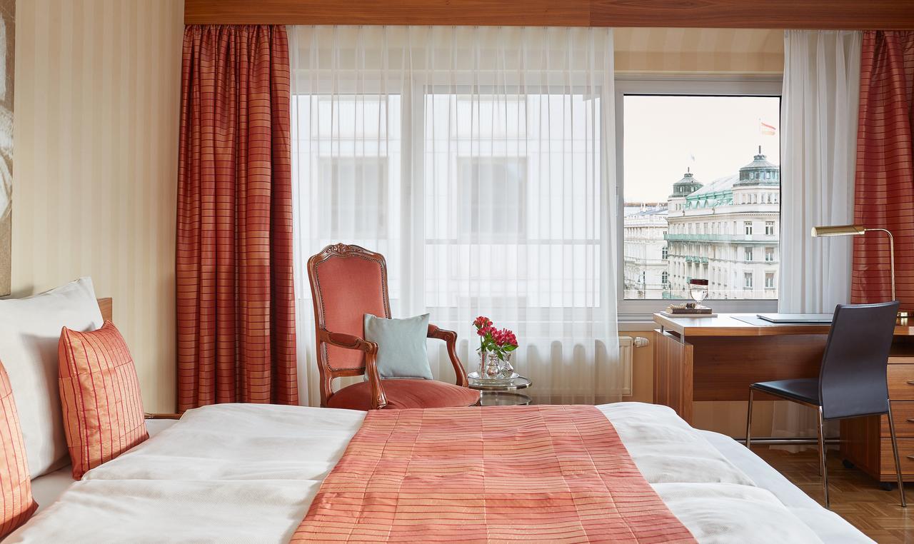 Living Hotel An Der Oper Vienna Exterior photo