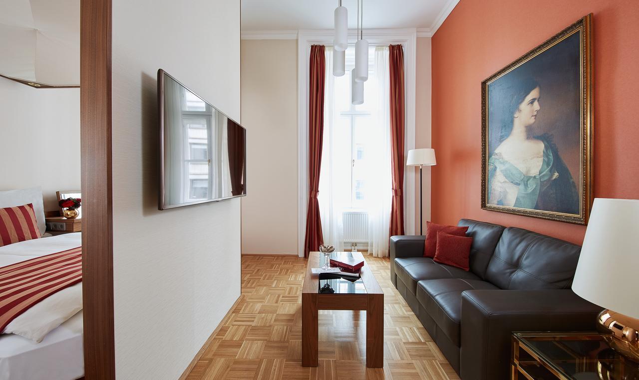 Living Hotel An Der Oper Vienna Exterior photo